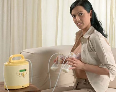 décantation de deux seins en même temps